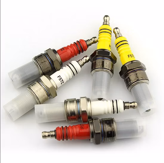 Fabrikgünstige Motorteile A7tc B7tc F7tc Zündkerze für Motorradroller